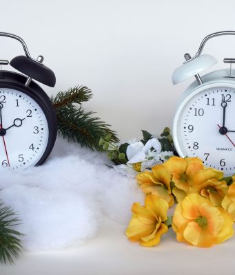 SPAVALI STE SAT DUŽE! U Srbiji zvanično počelo zimsko računanje vremena: Da li ste pomerili kazaljke sata? Letnje računanje vremena