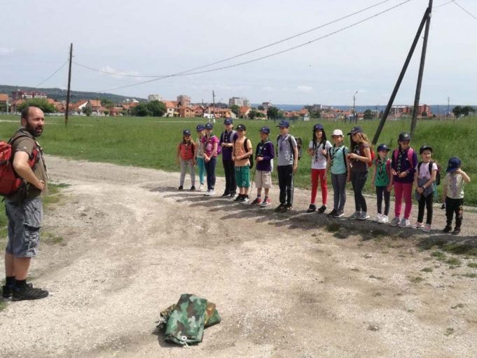 izviđači