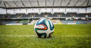 ZVEZDA OTPOUTOVALA U ŠVAJCARSKU BEZ KAPITENA I KATAIJA: Rijera saopštio spisak za Lugano, evo ko napada pobedu u Ligi konferencije! Fudbalska lopta, fudbaleri, meč, utakmica , Crvne Zvezda