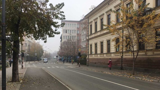 Zaječar, desno O.Š. Ljuba Nešić, novembar, jesen