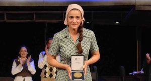 Poznati svi dobitnici nagrada na 35. „Danima Zorana Radmilovića“: Nikolini Friganović Zoranov brk i titula najbolje glumice! Dodela nagrada na 35. festivalu Dani Zorana Radmilovića u Zaječaru